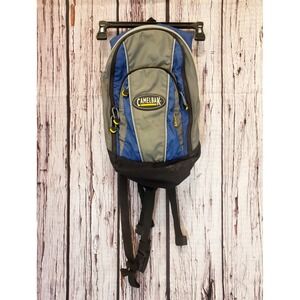 CamelBak Hydration Pack Blowfish Backpack Zip Expandable Hiking Trail